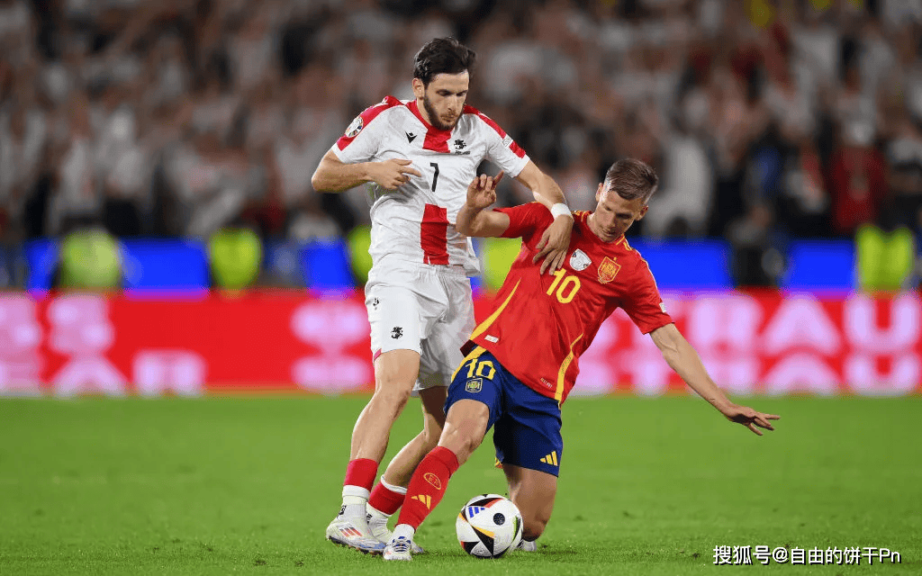 关于尤文图斯力克西班牙,厄德高攻防两端统治比赛鏖战多局四强赛,强势挺进下一轮的信息 关于尤文图斯力克西班牙,厄德高攻防两端统治比赛鏖战多局四强赛,强势挺进下一轮的信息